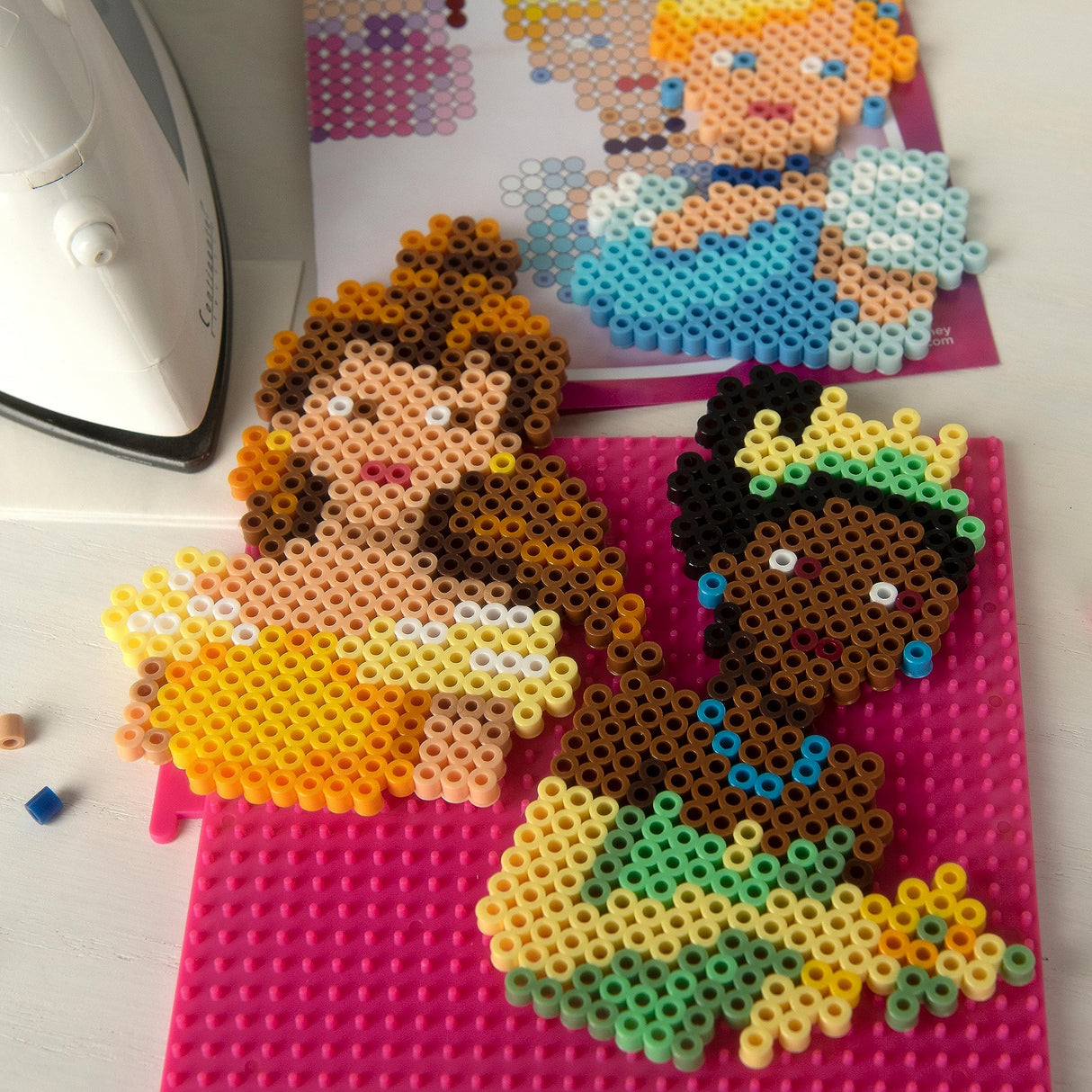 Perler Disney Princesses Fused Bead Craft Activity Kit, Includes 5 Patterns, Finished Project Sizes Vary, Multicolor 2003 Pieces Perler