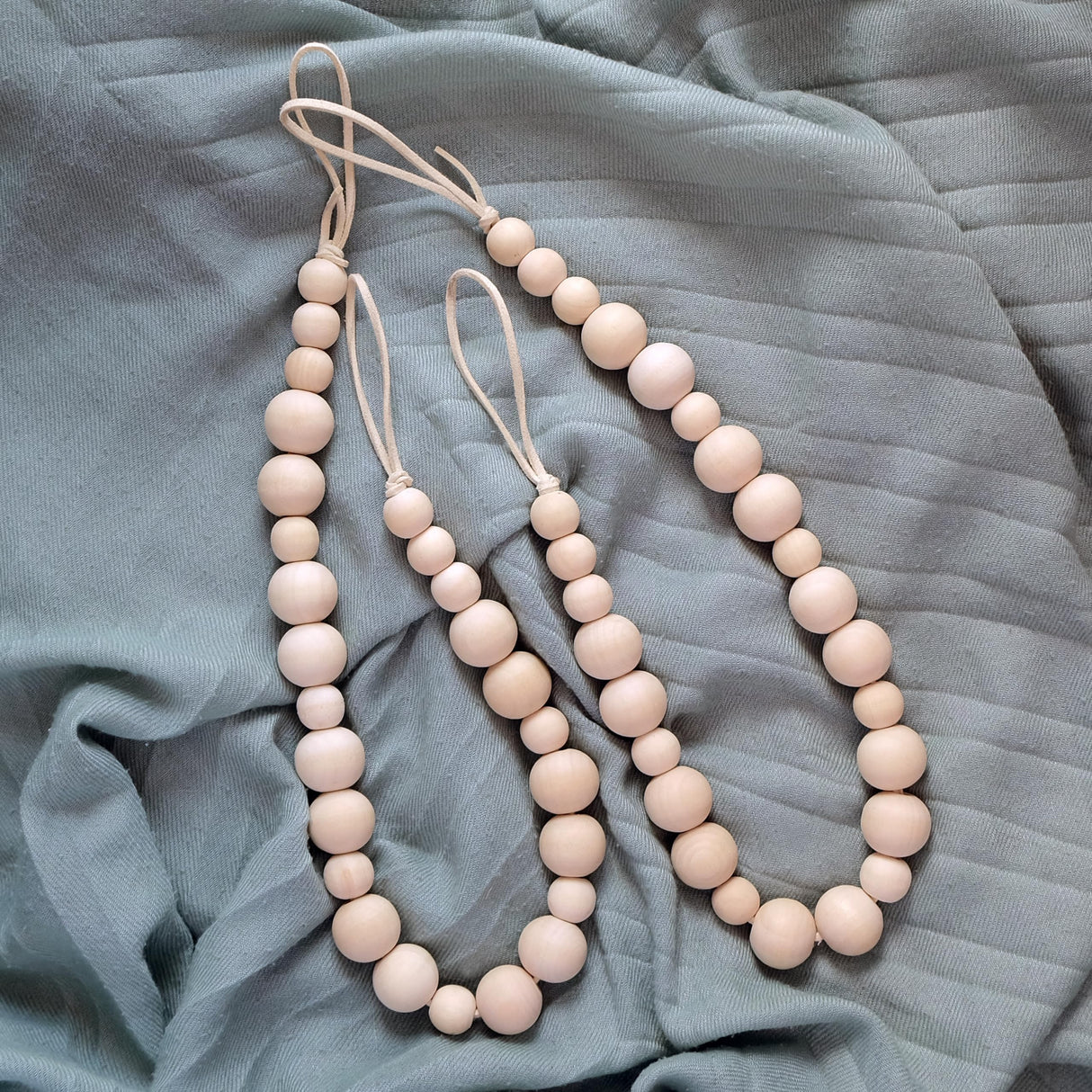 Wood Bead Curtain Tiebacks Set of 4, Boho Curtain Tiebacks, Farmhouse Curtain Tiebacks, Curtain Holder Tiebacks, Rustic Curtain Tiebacks, Curtains Ties, Curtains Tiebacks, Beaded Curtain Ties Backs MAINEVENT