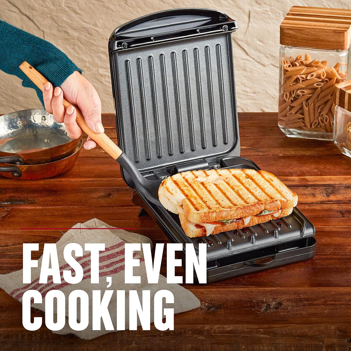 George Foreman 2-Serving Classic Plate Electric Indoor Grill and Panini Press, Black, GRS040B