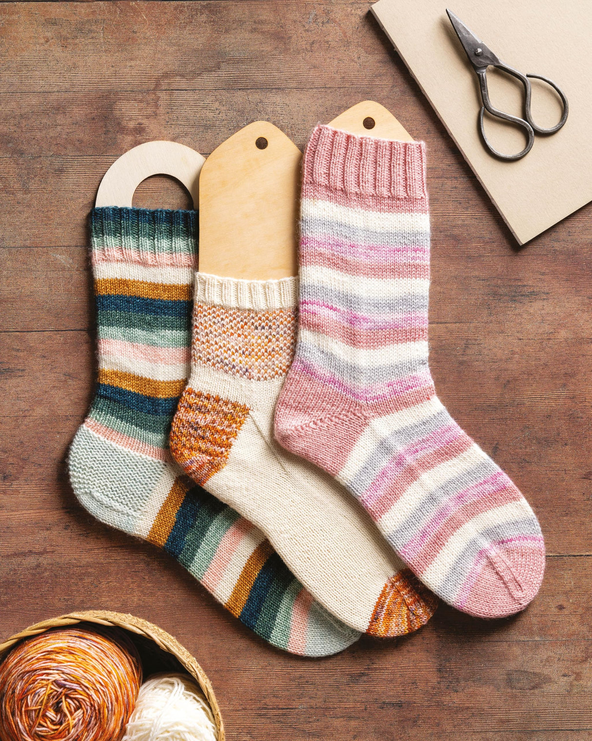 No Fear Sock Knitting: Take the worry out of sock knitting with this beginner's guide WoodArtSupply