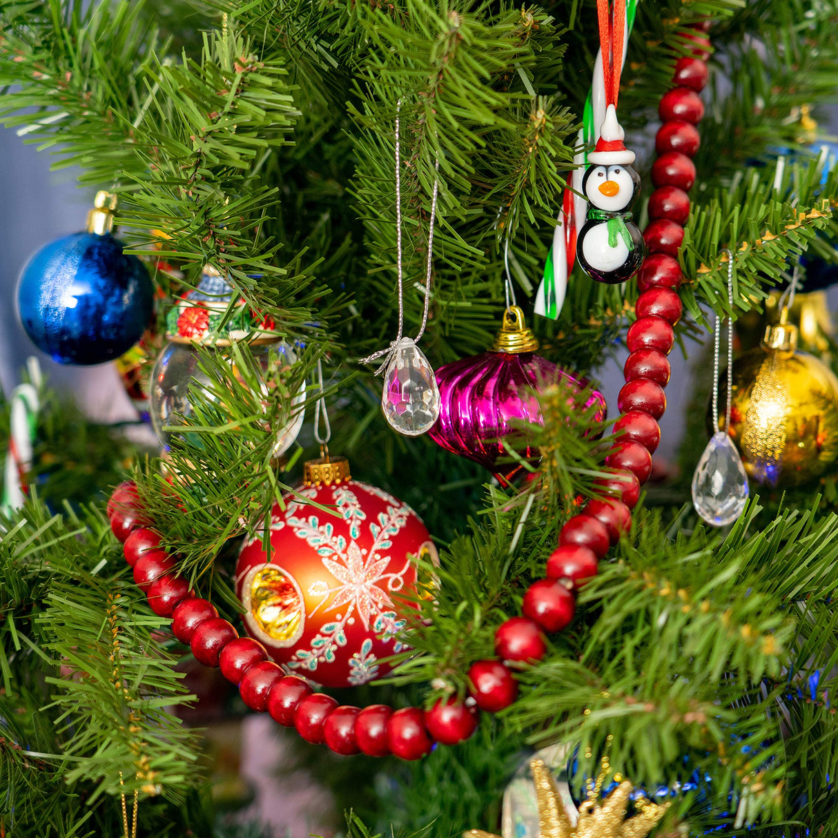 Ornativity Wooden Christmas Garland Decorations - Rustic Wood Beaded Christmas Tree Decorations Garland Bead Strand Xmas Holiday Decor (Cranberry Red) 8'6" Ornativity