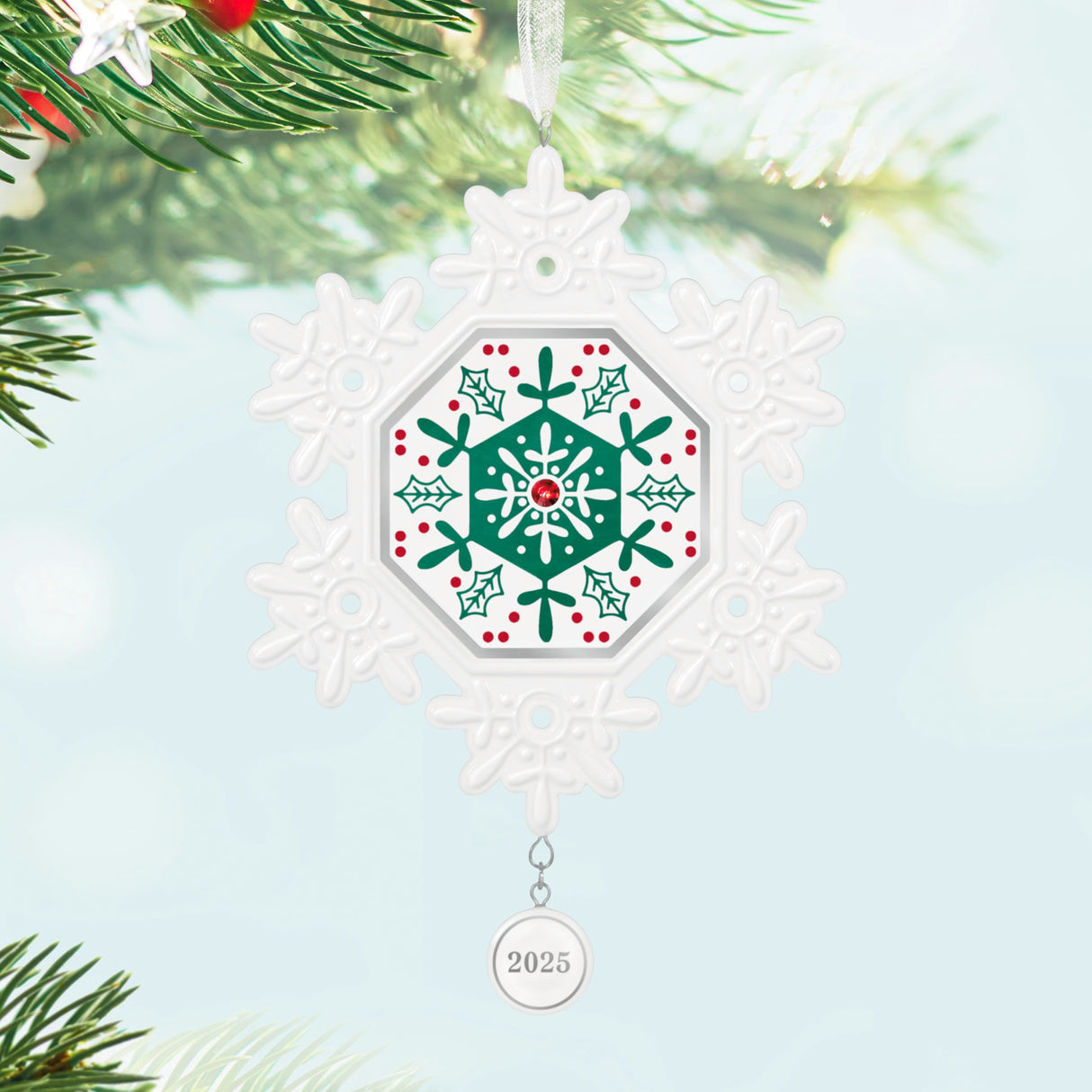 Hallmark Keepsake Christmas Ornament 2025, Snowflake 2025, Porcelain, Snowflake Gifts Hallmark Keepsake