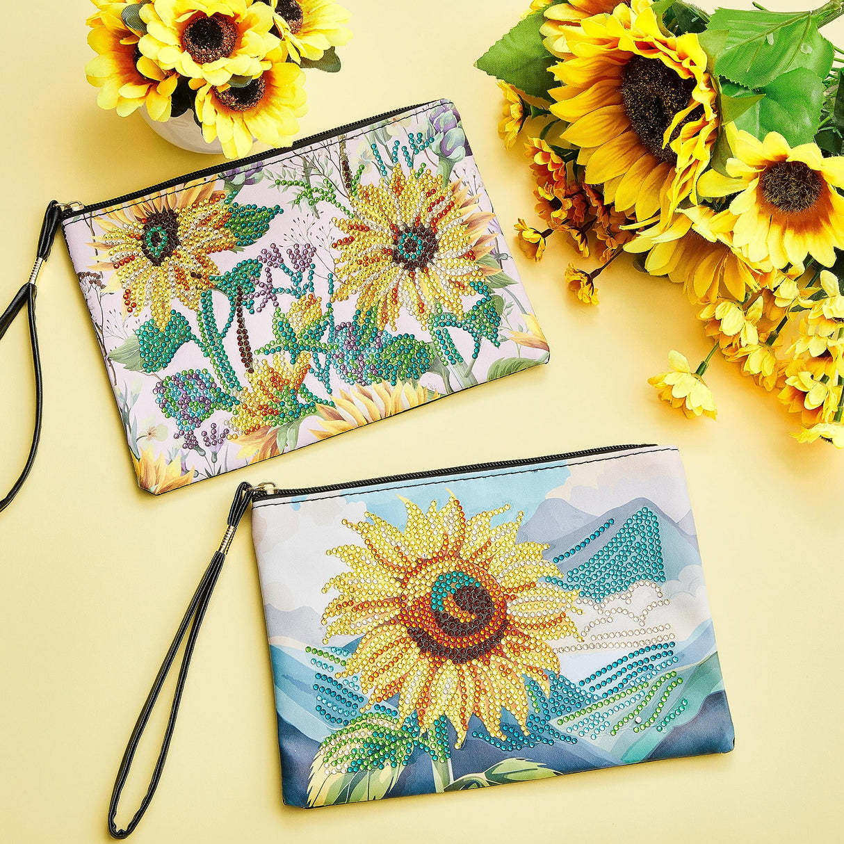 Geyoga 2 Pieces DIY Diamond Painting Purses 5D DIY Diamond Painting Handbag Diamond Art Wristlet Clutch Bag for Women Girls Art Craft Makeup Gift (Sunflower) Geyoga