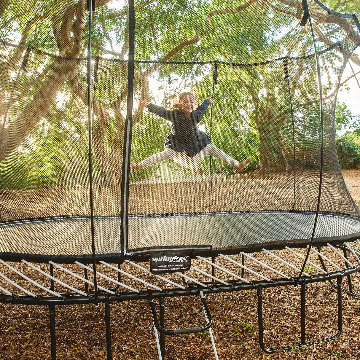 Springfree Oval Outdoor Backyard Trampoline w/Safety Flexi Net Enclosure & Soft Edge Mat - Springless Recreational and Fitness Trampolines for Kids, Adult and Family Jumping Springfree
