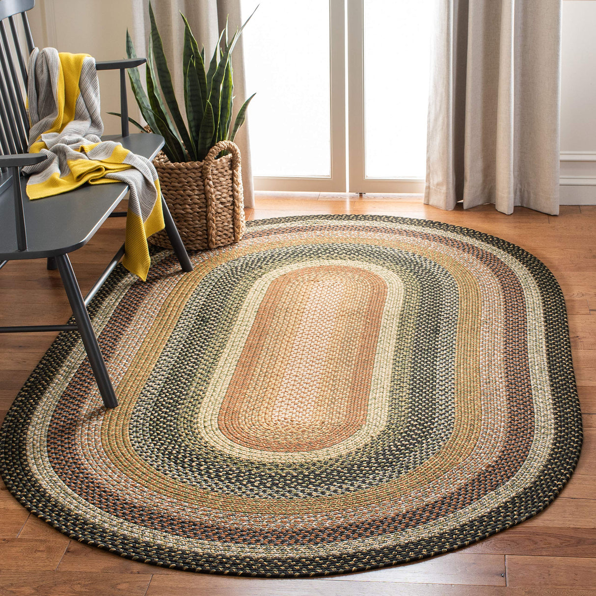SAFAVIEH Washable Rug Outdoor Braided Collection - 5' x 8' Oval, Multi, Handmade & Reversible, Non-Shedding & Easy to Clean, Ideal for Patio, Backyard, Mudroom (BRD308A) SAFAVIEH