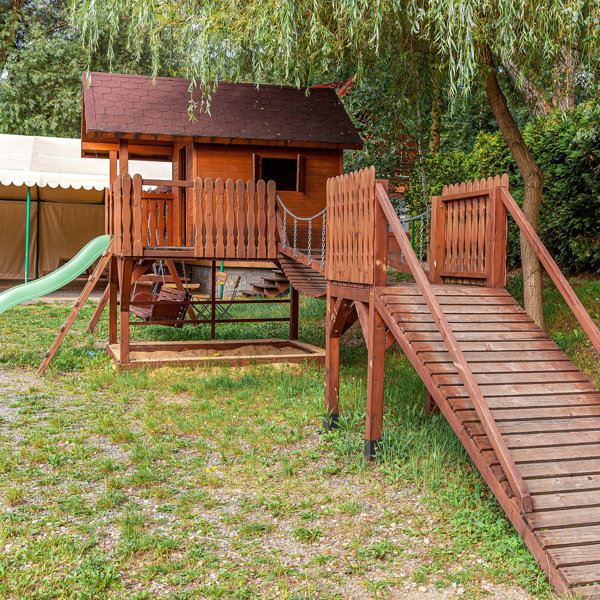 LADECH 4x4 Fence Post Anchor 36' Black Powder Coated Metal Ground Spike Mailbox Post Anchors Pack of 4 LADECH