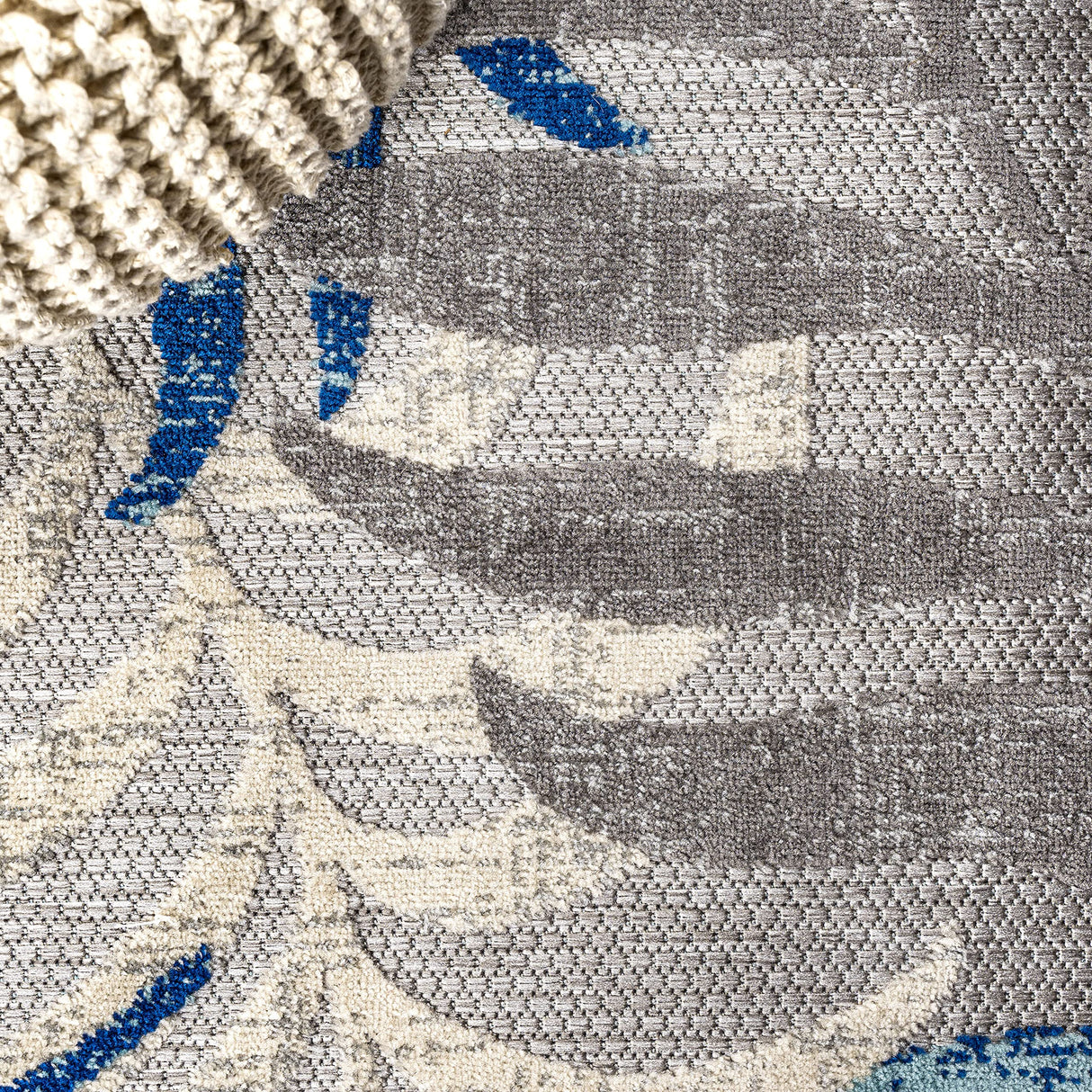 JONATHAN Y Tropics Palm Leaves Indoor Outdoor Area Rug 3X5 Gray/Blue, Boho for Backyard, Patio, Porch, Easy-Cleaning, High Traffic, Pet-Friendly, Non-Shedding (AMC100A-3) JONATHAN Y