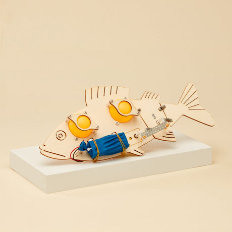 Fish Robot DIY Kit, Educational STEM Toy Kitsville