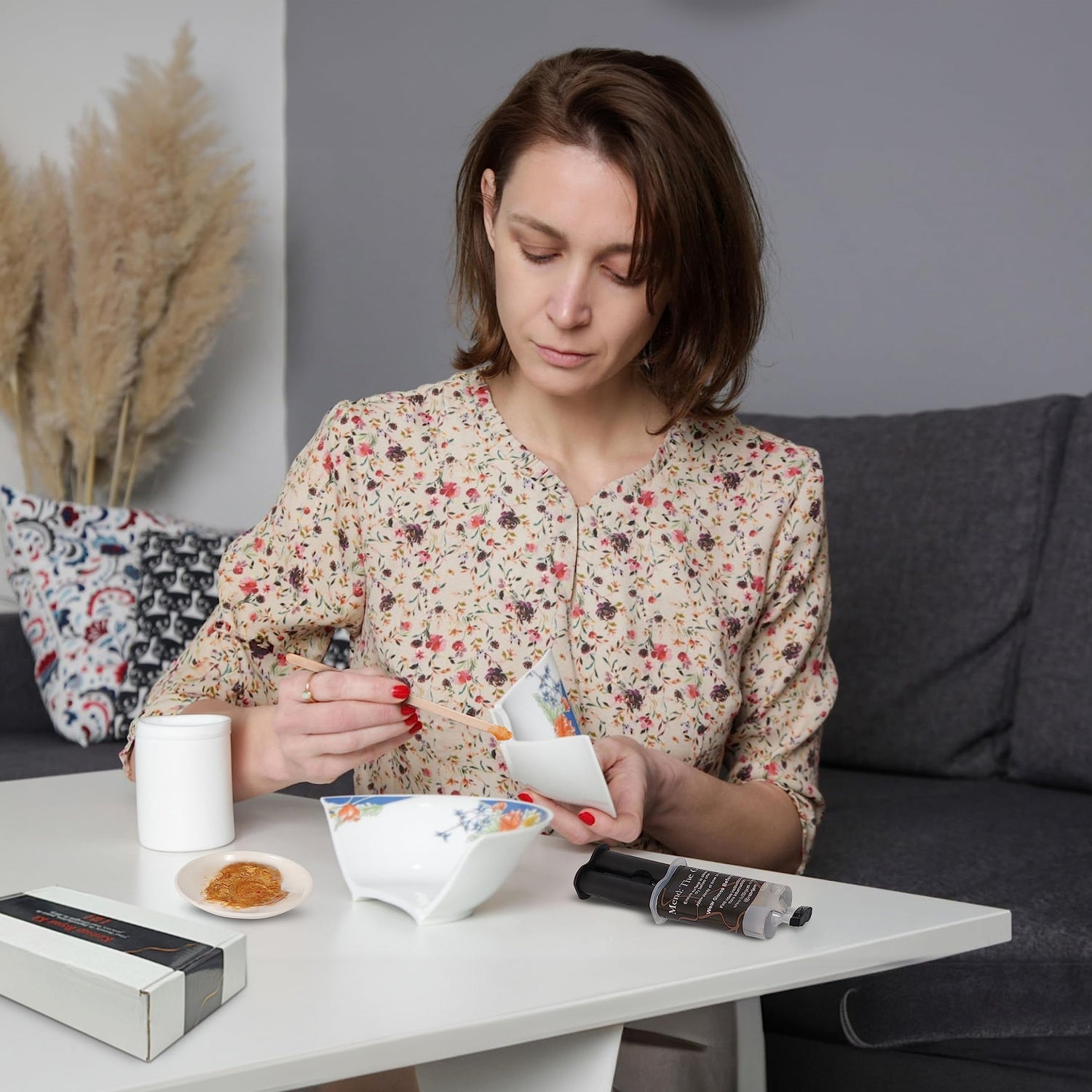 Hill Hjem Food Safe Kintsugi Repair Kit, Updated Instuctions for The Complete DIY Set for Kintsugi Pottery Restoration Includes Gold Dust, Glue, Practice Dish, Wood Sticks, Gloves, for Beginners Hill Hjem