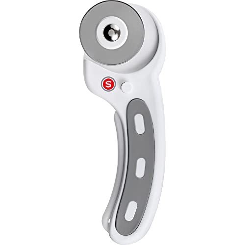 SINGER Learn to Quilt Sewing Kit for Beginners and Adults with Rotary Cutter, Cutting Mat, Acrylic Ruler, and More SINGER