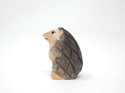 Selsela Hedgehog Figurine Statue Garden Decoration Miniature Wood Forest Art Carved Small Animal - WoodArtSupply