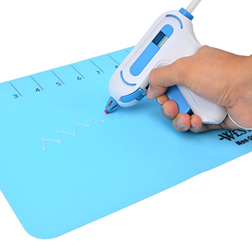 Westcott ‎16814 Projectmate Non-Stick Silicone Mat for Crafts, Glue Guns, Size 9 x 12 In Westcott