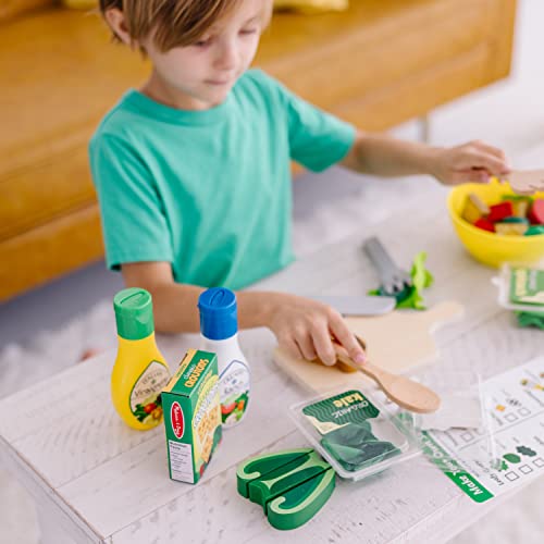 Melissa & Doug Slice and Toss Salad Play Set – 52 Wooden and Felt Pieces , Green - Pretend Food, Kitchen Accessories For Kids Ages 3+ Melissa & Doug