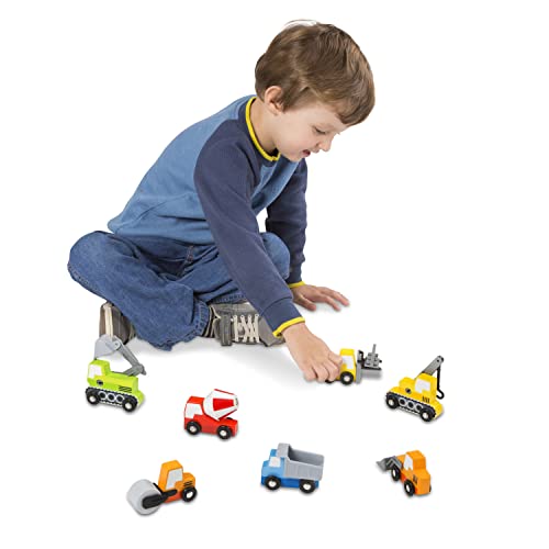 Melissa & Doug Wooden Construction Site Vehicles With Wooden Storage Tray (8 pcs) - Vehicle Toys, Cars For Toddlers And Kids Ages 3+ Melissa & Doug