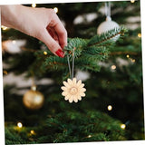 Yardenfun 100pcs Christmas Wood Chips Unfinished Wood Slice Paintable Christmas Ornaments Holiday Tree Decoration Birthday Decoration for Girl DIY Yardenfun