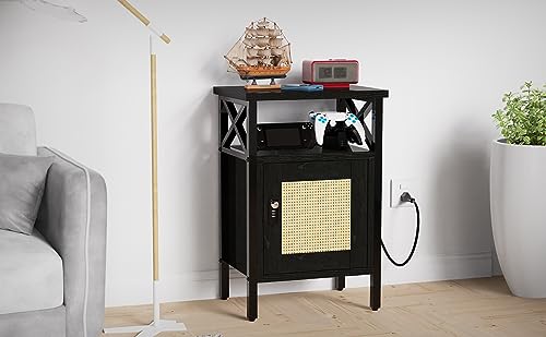 runjuly Rattan Nightstand with Lock, End Table with Charging Station, Side Table with Door and Open Shelf, Modern Wooden Bedside Table for Bedroom, runjuly