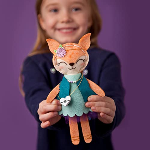 Craft-tastic – Make a Fox Friend Craft Kit – Learn to Make 1 Easy-to-Sew Stuffie with Clothes & Accessories Craft-tastic