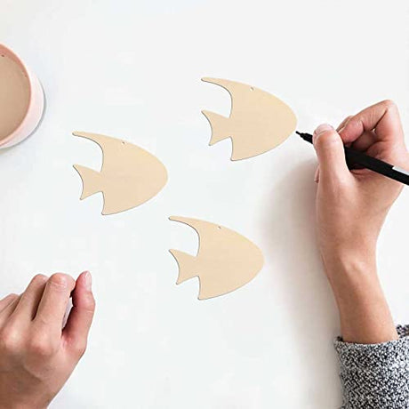 20pcs Fish Shape Unfinished Wood Cutouts DIY Crafts Blank Tropical Fish Wooden Gift Tags Ornaments for Summer Ocean Sea Theme Party Decoration JANOU