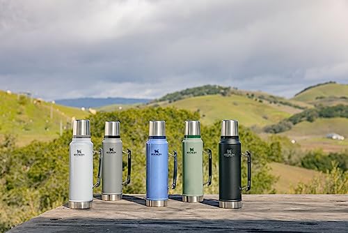 Stanley Legendary Classic Bottle 1.5 QT Mist STANLEY