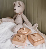 Montessori Shape Puzzle - Baby Puzzles 6-12 Months - Baby's First Puzzle - Knob Wooded Puzzles for Infant and Toddler - Geometric Shapes Puzzle - Montessori & Me