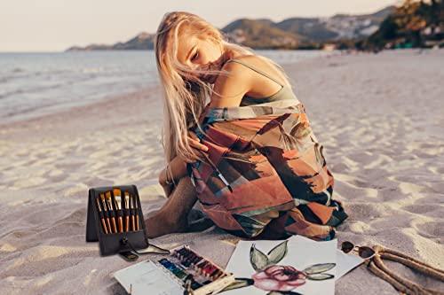 MyArtscape Travel Paint Brush Set, 7 Ultra Short-Handle Brushes with Case Holder - for Watercolor, Gouache and Acrylic - Synthetic Hair - Ideal for MyArtscape