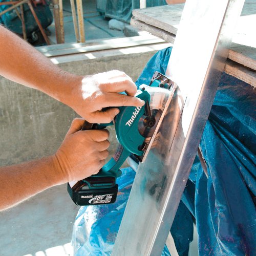Makita XSC01Z 18V LXT Lithium-Ion Cordless 5-3/8" Metal Cutting Saw, Tool Only Makita