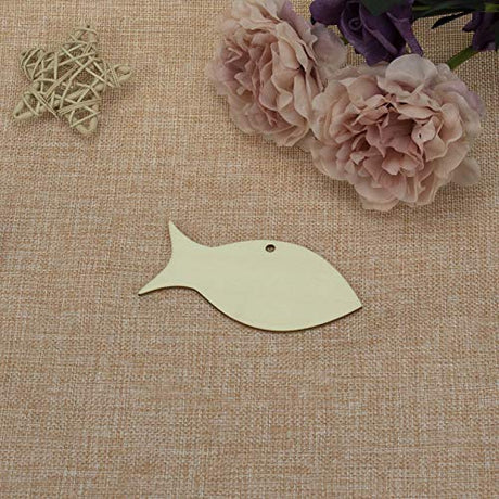 JANOU 20pcs Fish Shape Unfinished Wood Cutouts DIY Crafts Blank Hanging Gift Tags Ornaments with Ropes for Summer Ocean Sea Theme Party Decoration, JANOU