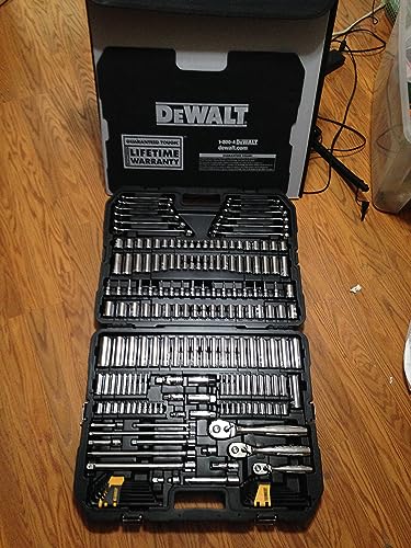 DEWALT Mechanics Tools Kit and Socket Set, 204-Piece, 1/4" & 3/8" & 1/2" Drive, MM/SAE (DWMT72165) DEWALT