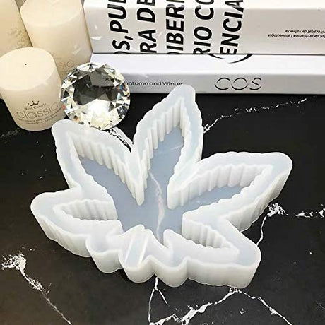 ResinWorld Leaf Ashtray Mold for Epoxy Resin, Maple Leaf Ashtray Resin Silicone Mold, Leaf Tray Molds for Resin Casting ResinWorld