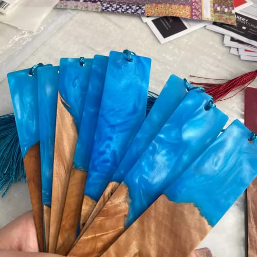 LA LIBURU Unique Hand Made Wooden and Blue Resin Bookmark with Tassel (1 Random Piece Style) La Liburu