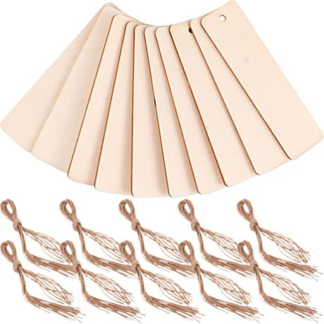 Sewroro 1 Set Square Hang Tag Wood Chips Wooden Gift Tag Wood for Crafts Kraft Wooden Bookmark Unfinished Wood Ornaments Hanging Bookmarks Shapes Sewroro