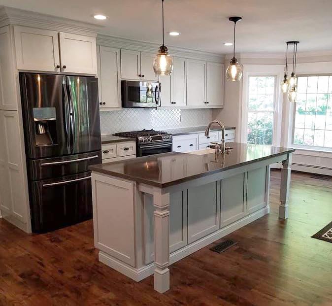 Osborne Square Mission Island Post in Rubberwood (Set of Four), Unfinished Wood Posts for Kitchen Island, Counter Height Table, Bathroom Vanity & Osborne Wood Products