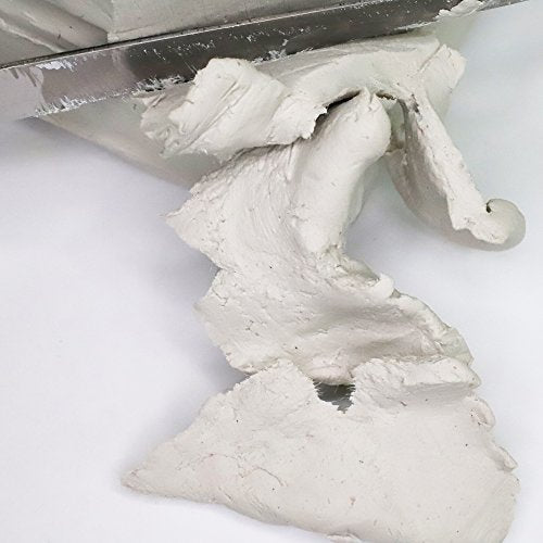 Mont Marte White Air Hardening Modeling Clay, 2kg (4.4lb). Approximate 24 Hour Drying Time. Easy to Smooth and Knead. Suitable for a Variety of MONT MARTE
