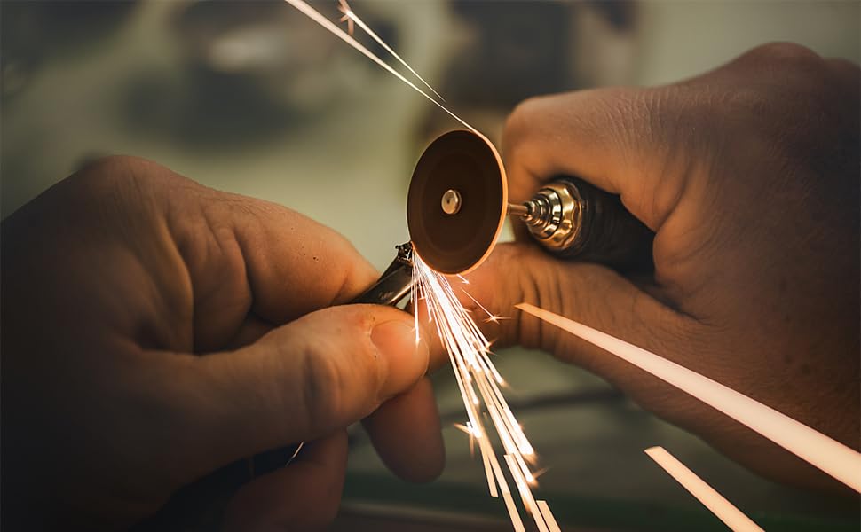 Cutting Discs Wheel Set for Dremel Rotary Tool Accessories, HSS Circular Saw Blades Diamond Resin Cutting Wheel Kit with 1/8" Mandrels for Wood IELEK