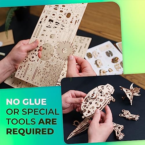 UGEARS Triceratops Dinosaur Wooden Model Kit - 3D Wooden Puzzle for Adults - 1:32 Scale Mechanical Wooden Dinosaur Model - DIY Dinosaur 3D Puzzle UGEARS