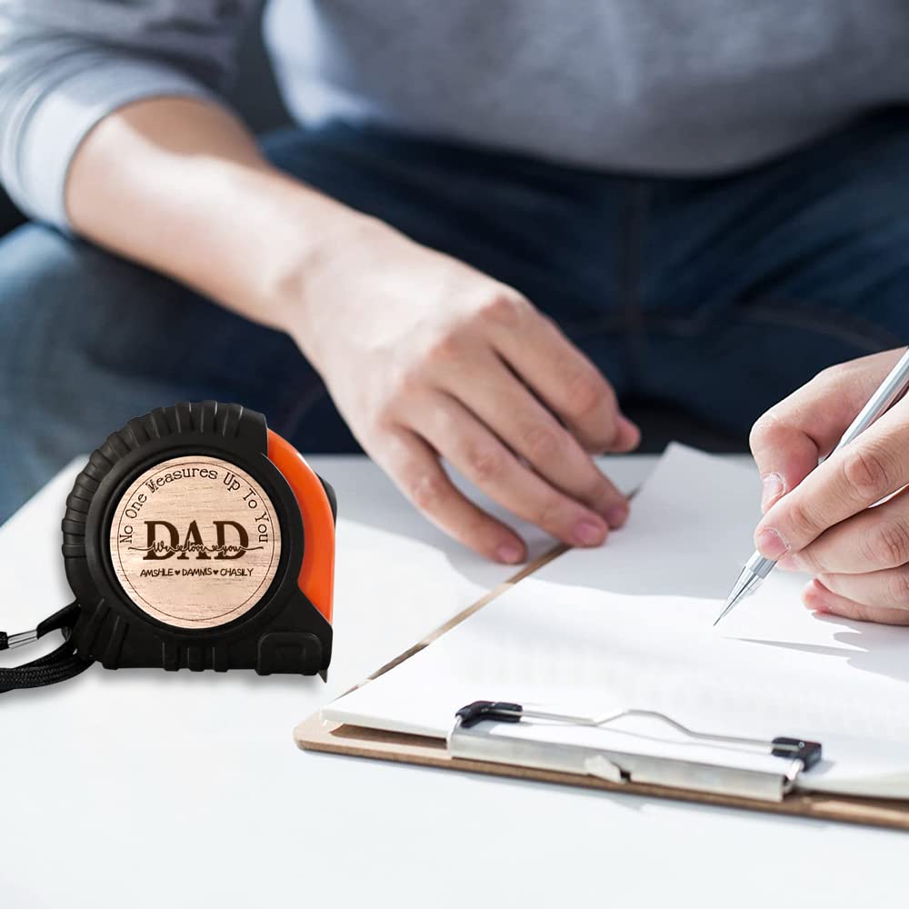 Personalized Tape Measure Hammer Set for Dad, Customized No One Measure Up to Your Dad Measuring Tape Wood Handle Hammer Set, Fathers Day Tool Kits SweetJECCU