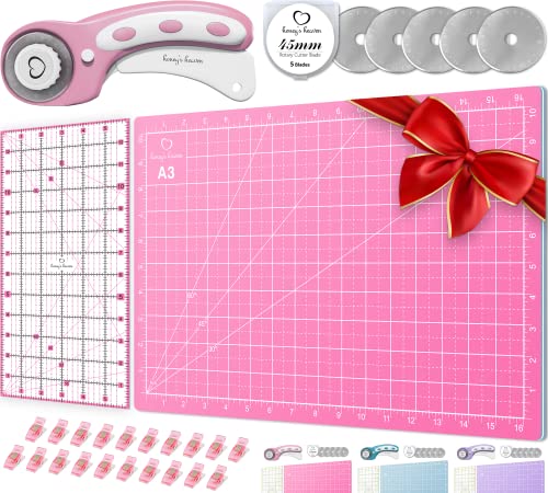 Rotary Cutter Set pink - Quilting Kit incl. 45mm Fabric Cutter, 5 Replacement Blades, A3 Cutting Mat, Acrylic Ruler and Craft Clips - Ideal for Honey's Heaven
