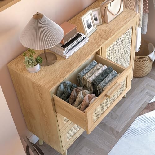 Iwell Rattan Storage Cabinet with 3 Drawers and Adjustable Shelf - Versatile Accent Piece for Home Interiors Iwell