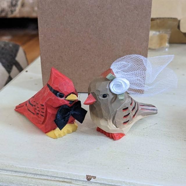 Selsela Cardinal Wood Red Bird Figurine Miniature Garden Statue Carving Home Decor Sculpture Small Animal (Female) Selsela