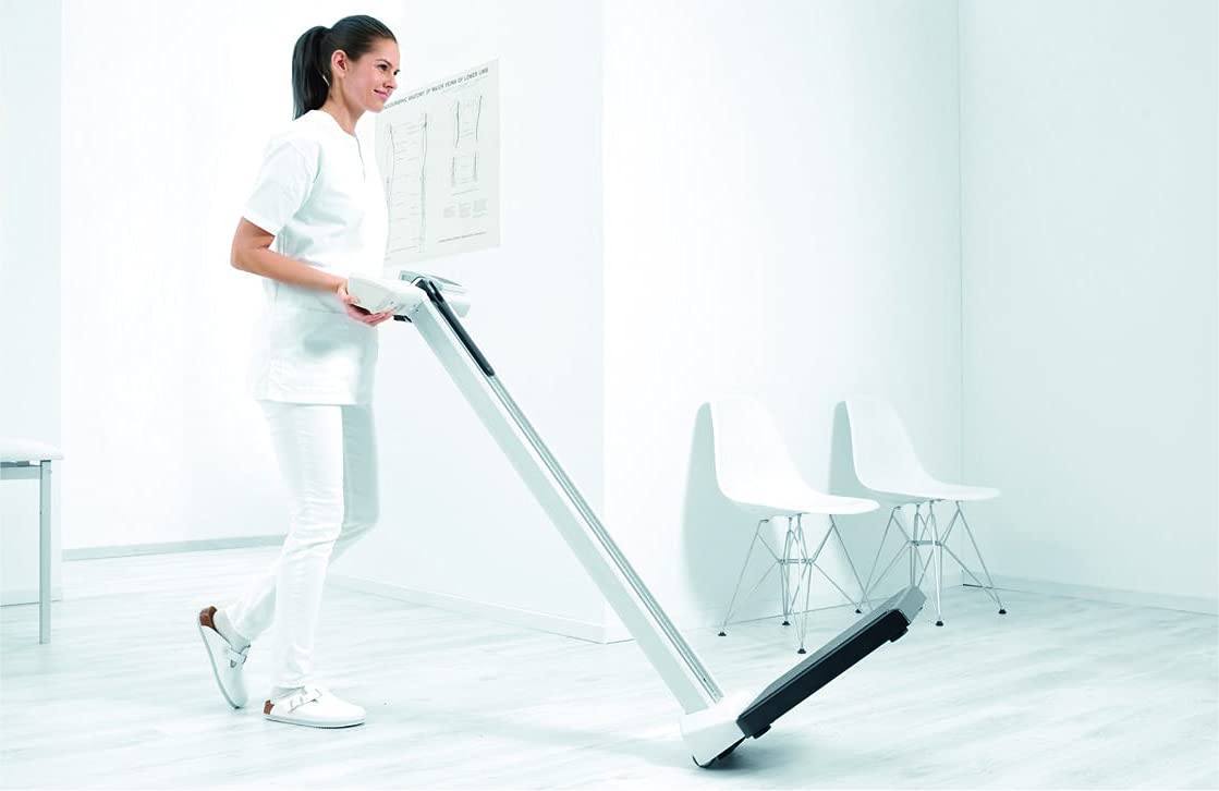 Seca 777 Professional Physician Scale - Medical Grade - Accurate Weight with Consistent Results and BMI - Eye Level Height Rod and Tilt Proof Safety seca