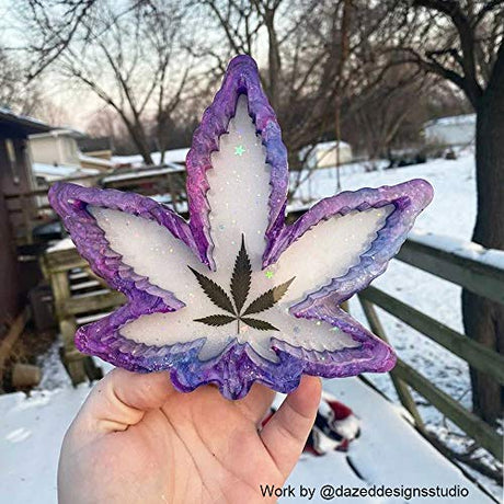 ResinWorld Leaf Ashtray Mold for Epoxy Resin, Maple Leaf Ashtray Resin Silicone Mold, Leaf Tray Molds for Resin Casting ResinWorld