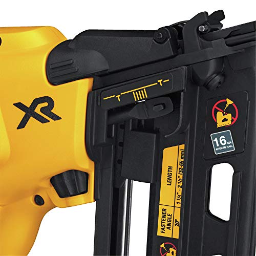 DEWALT 20V MAX* XR Finish Nailer, Angled, 16GA (DCN660D1) DEWALT