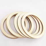 200pcs Flat Round Wood pnedant Unfinished Wood DIY Craft Decor Hollowed Wooden Slice Wood Wreath Ring Unfinished Wood Circles Floral Hoops Decor SUPVOX