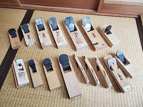 KAKURI Japanese Hand Plane 42mm for Woodworking, KANNA Mini Block Plane Hand Planer for Wood, 7.0 x 2.1 x 1.6 inches, White Oak Body, Made in JAPAN KAKURI
