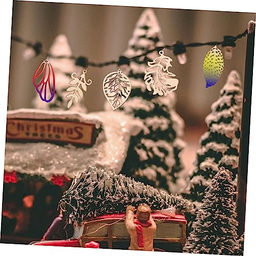 Abaodam 50Pcs Christmas Stickers Flower centerpieces Wooden Decor Christmas Unfinished Wooden Ornaments DIY Wood Leaf Cutouts Christmas Wood Chips Abaodam