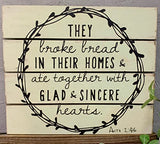 Creative Hobbies 10x10 Inch Unfinished Wood Hanging Plaque - DIY Wood Pallet Sign, Notch Banner, Hanging Wooden Sign, Wood Slice, Decorative Plaque, Creative Hobbies