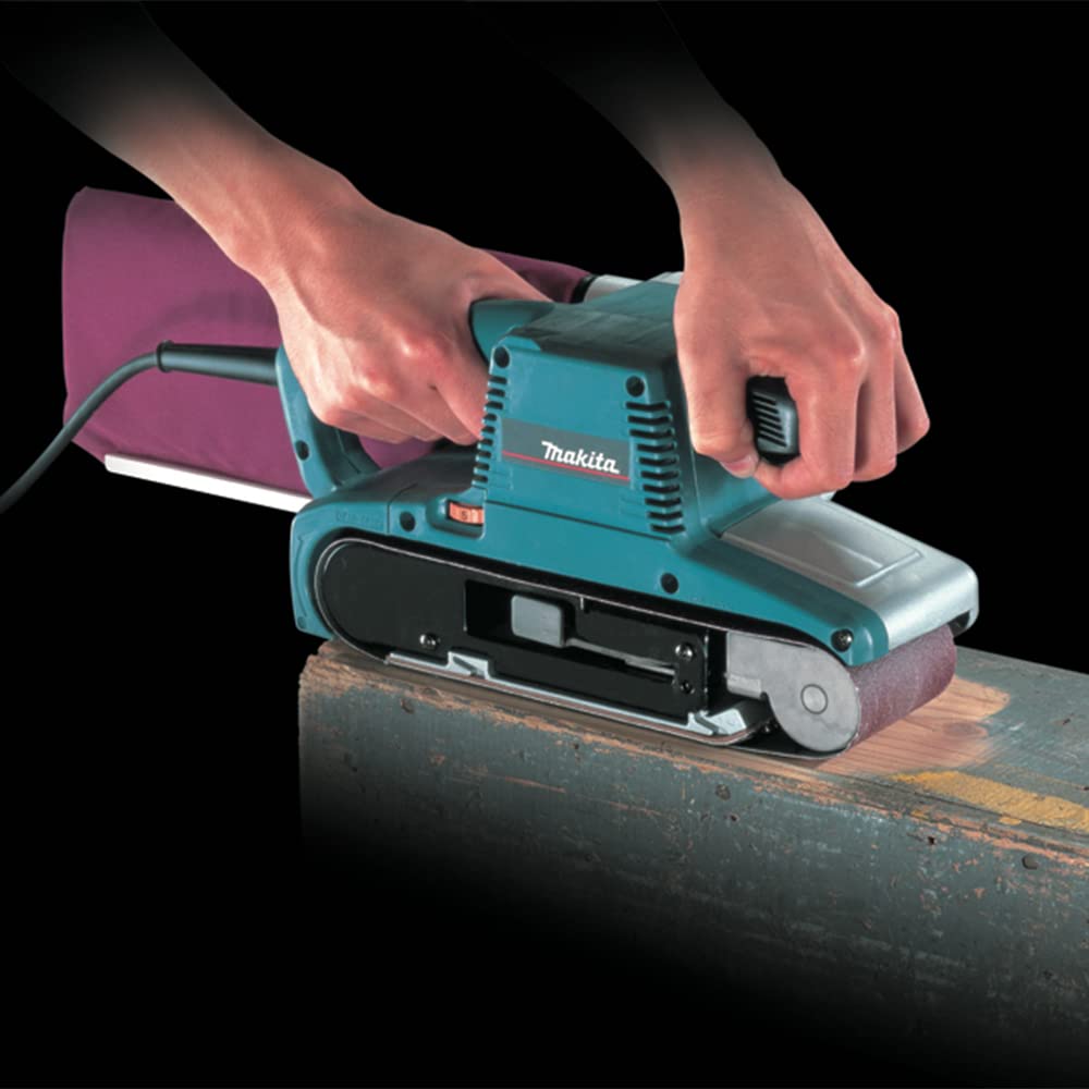 Makita 9404 4" x 24" Belt Sander, with Variable Speed , Blue Makita