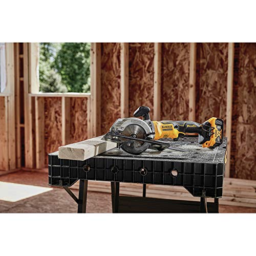 DEWALT ATOMIC 20V MAX* Circular Saw Kit, 4-1/2-Inch (DCS571P1) DEWALT