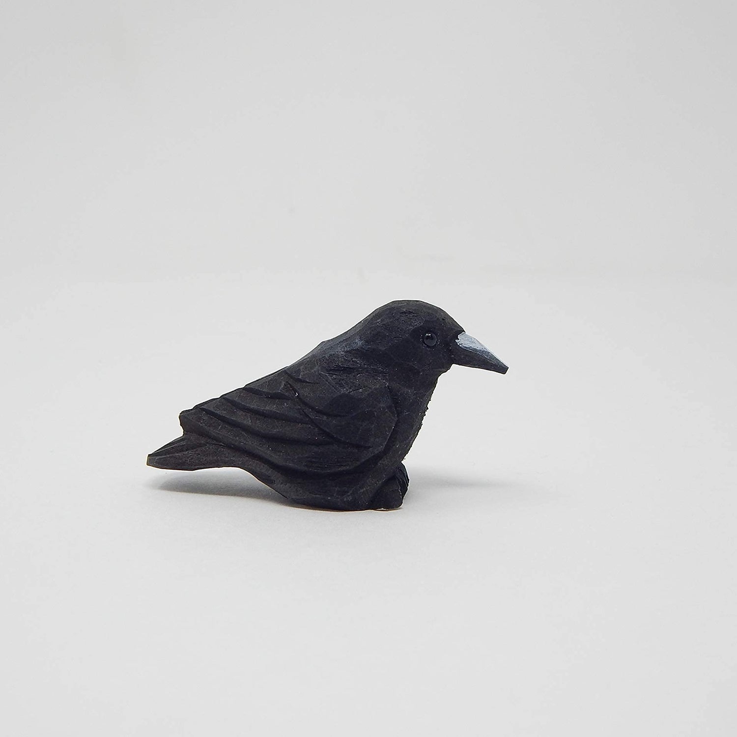 Native Wooden Creations Raven Black Bird Crow Figurine Statue Sculpture Art Miniature Wood Carving Decor Small Animal Native Wooden Creations