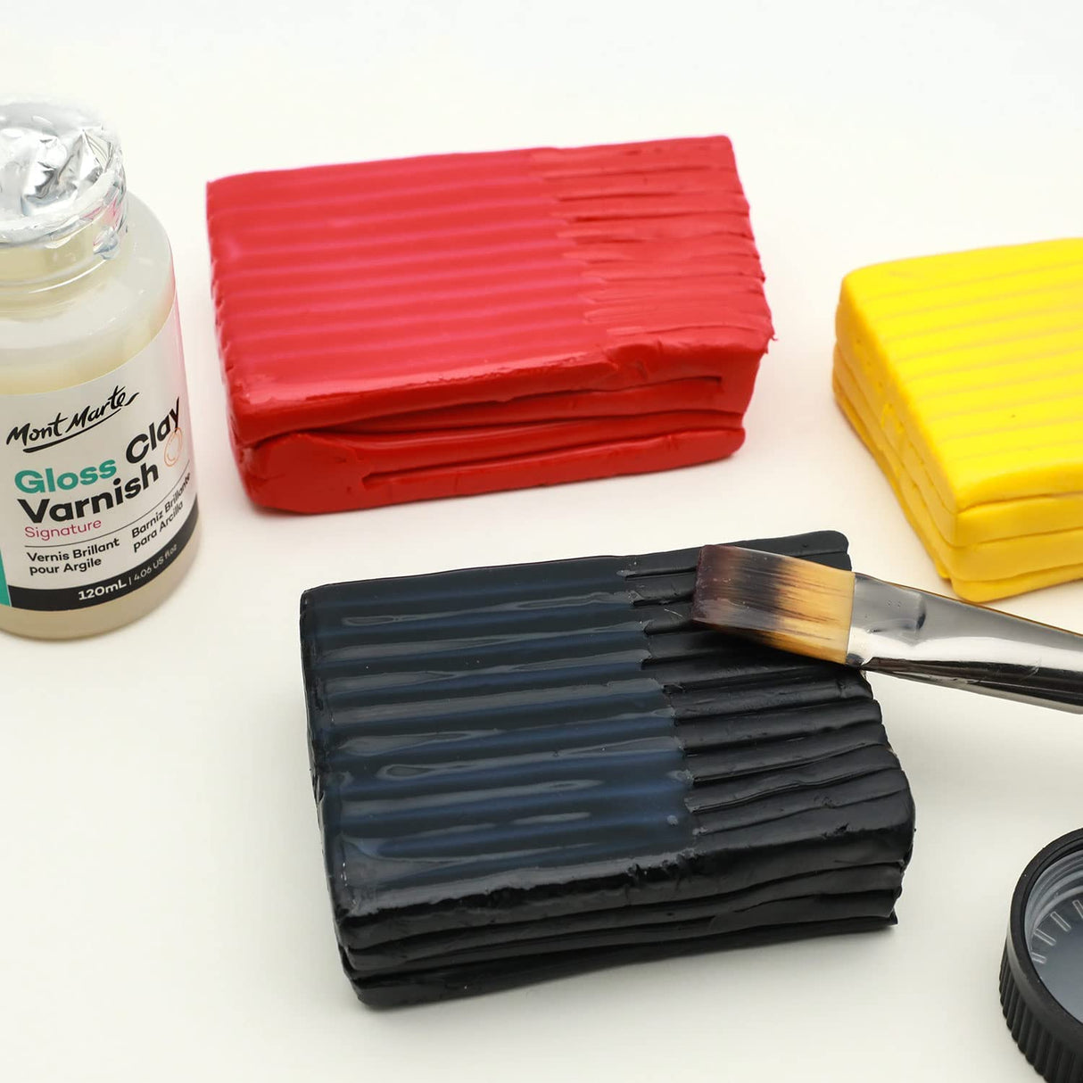 Mont Marte Clay Varnish Gloss Signature 4.05oz (120ml) Clay Sculpture Sealant, Glossy Clay Varnish, Varnish for Polymer or Air Hardening Clay, Clear MONT MARTE